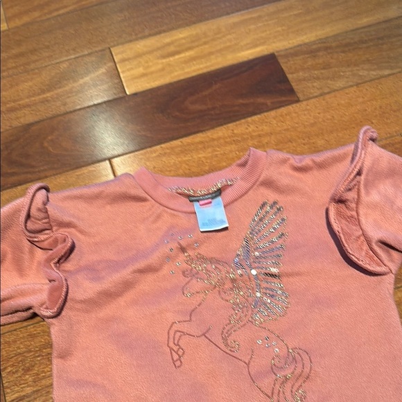 Vince Camuto Pink Sweater with Unicorn Graphic - Picture 8 of 12